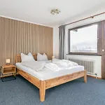Brixen Alpin Living 3 アパート