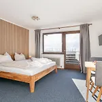 アパート Brixen Alpin Living 3