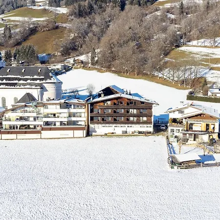 Brixen Alpin Living 3 *